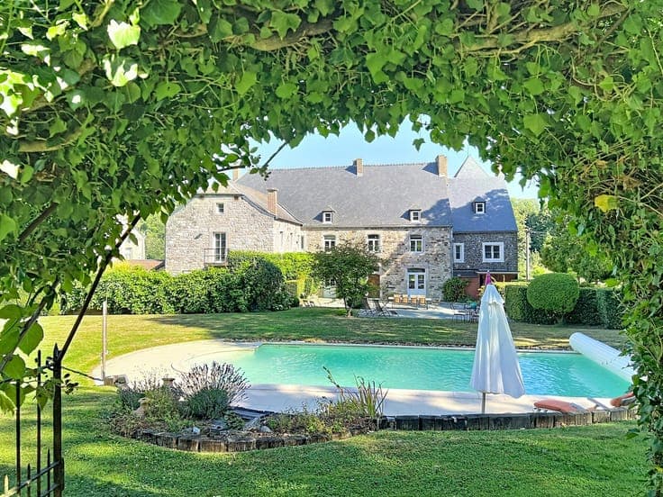 FAIRE OFFRE A PARTIR DE 1.375 000 €