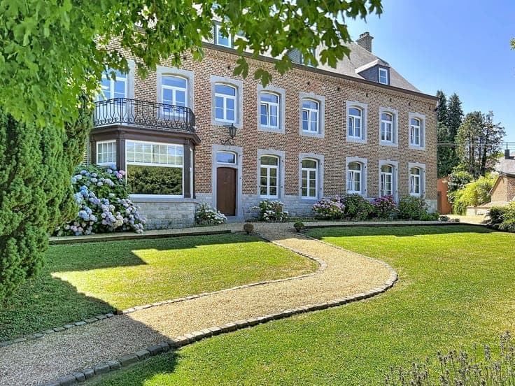 FAIRE OFFRE A PARTIR DE 1.375 000 €