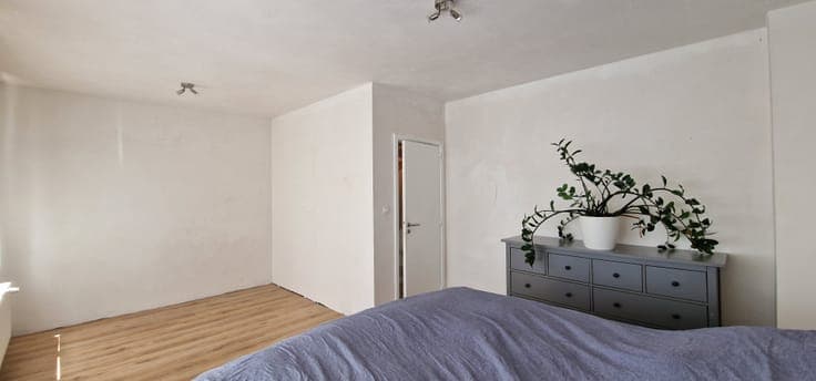 A charming, “bel étage” house with a garden