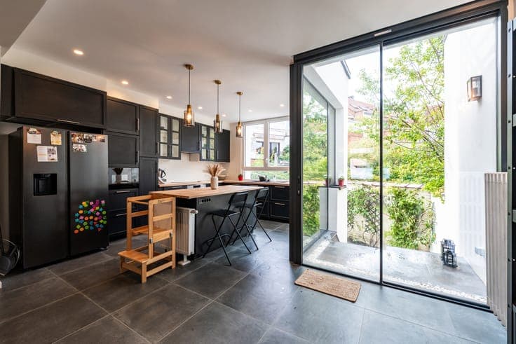 Charming dream home, Pinoy neighbourhood