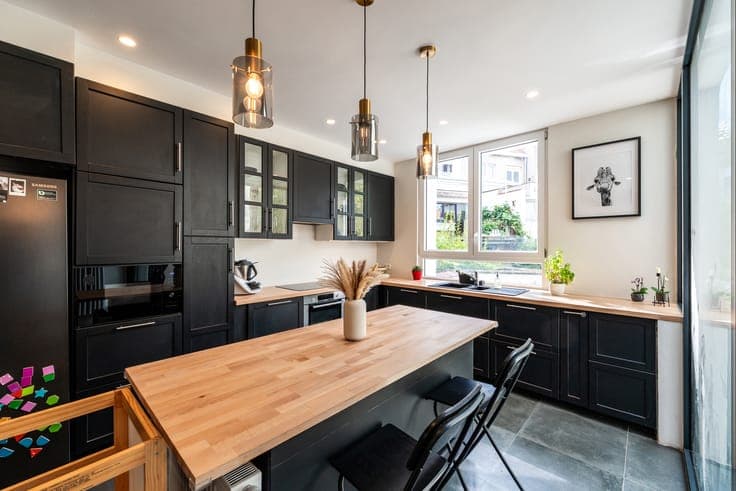 Charming dream home, Pinoy neighbourhood