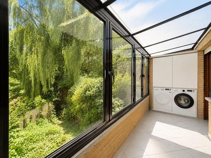 LARGE MODERN 4-BEDROOM HOUSE – BUR – GARDEN – GARAGE