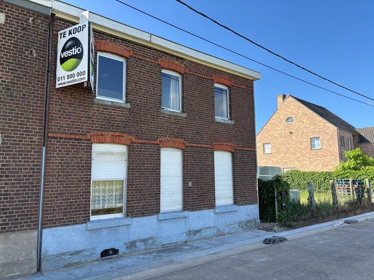 Landelijk gelegen renovatiewoning met prachtig uitzicht o...