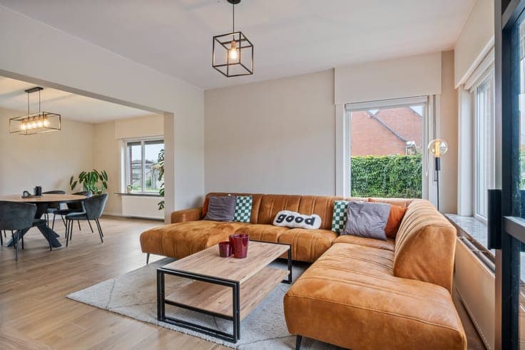 Instapklare woning op een strategische en groene locatie ...