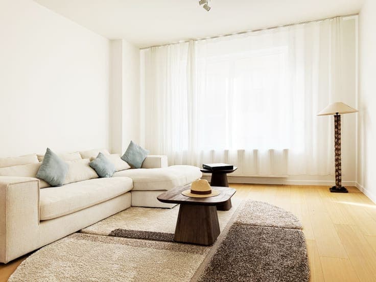 Beautifully renovated house with sunny garden in a prime ...