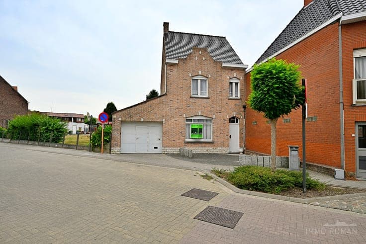 Halfopen bebouwing met 3 slaapkamers te Kluisbergen!