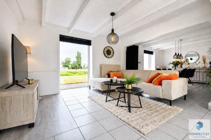 Charmante woning met mooie tuin op 1.100 m²