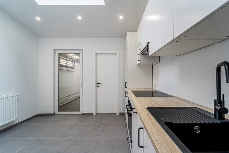 SUPERBE MAISON RENOVEE 3 CH - CE CONFORME - PEB C - LIEGE
