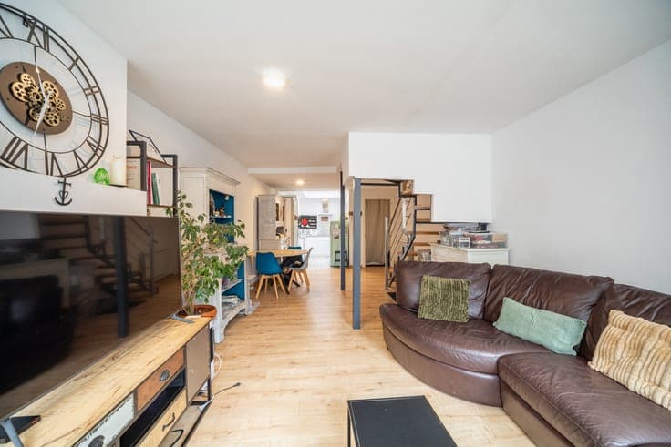 MCity Centre: 3 Beds, 3 Baths, 48m² Garage, 55m² Terrace