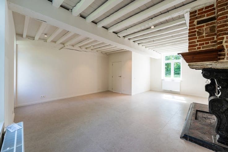 WOLUWE-SAINT-PIERRE – Magnificent House in a Private Park
