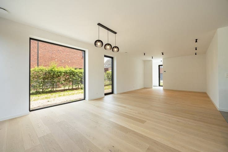 Nieuwbouwwoning in zeer rustige straat!