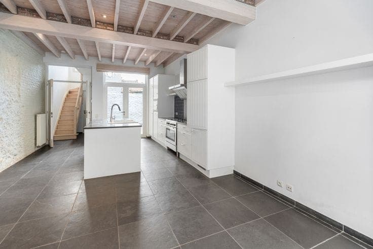 Characterful townhouse in a prime location in Bruges