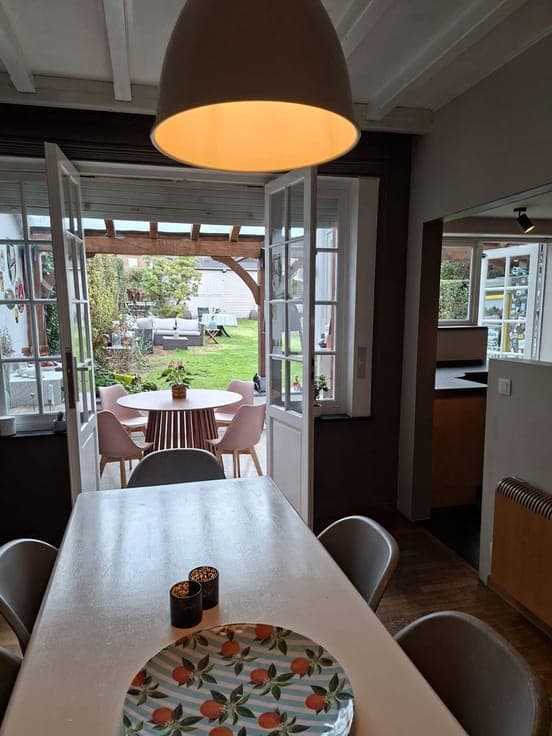 Characterful family home with garden, garage and more.