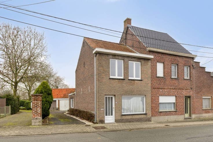 House with 2 bedrooms and garage for sale in Anzegem