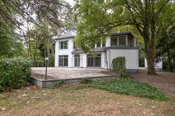 Characterful manor villa of 383 m² in Keerbergen