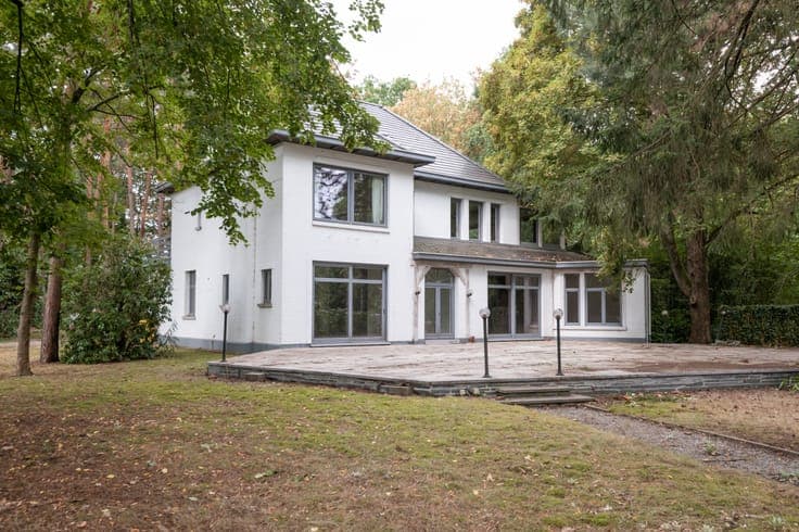 Characterful manor villa of 383 m² in Keerbergen