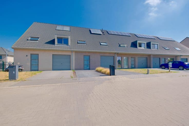 Lichtervelde - Prachtige recente woning met 3 slpks, gara...