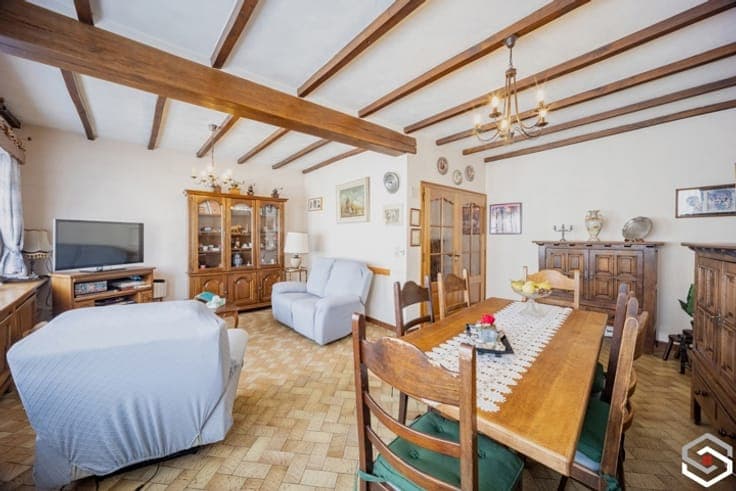 MAGNIFIQUE MAISON 3F - POSS. 3 CHAMBRES - JARDIN - GARAGE