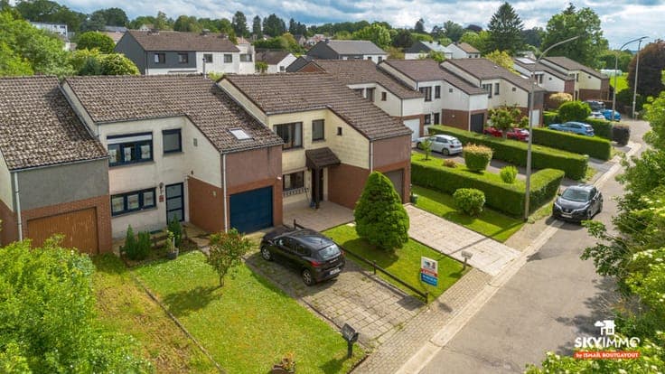 SUPERBE MAISON - 3 CH - JARDIN - GARAGE - BON ETAT - PEB D