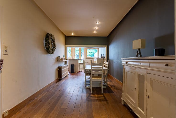 4-bedroom house with garden, terrace and garage