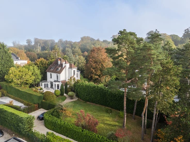 Exceptional property in the heart of central Espinette