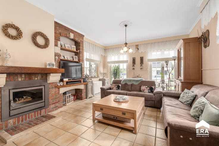 Detached house with large garden in Tienen