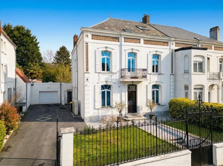 Mansion
