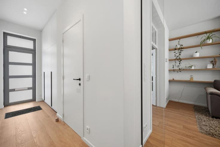 Renovated family home in sough after "Spaanse Kroon" area