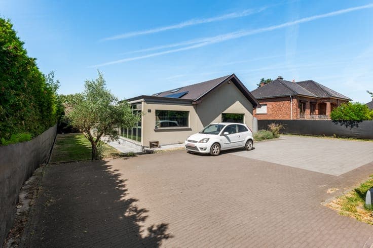 Bright detached house for sale in Steenokkerzeel