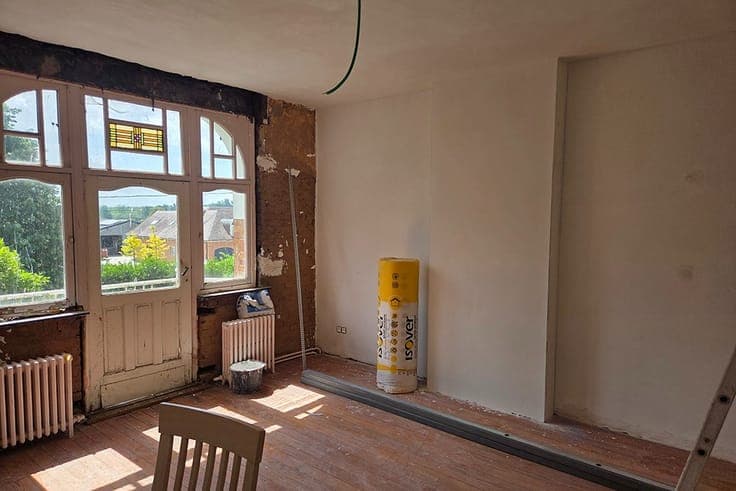 Mooie karaktervolle herenwoning aangeboden te Idegem