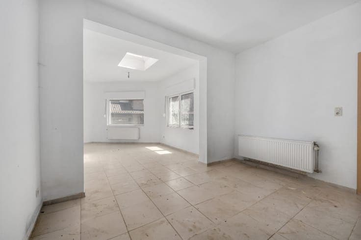 Spacious renovated home in central Dendermonde