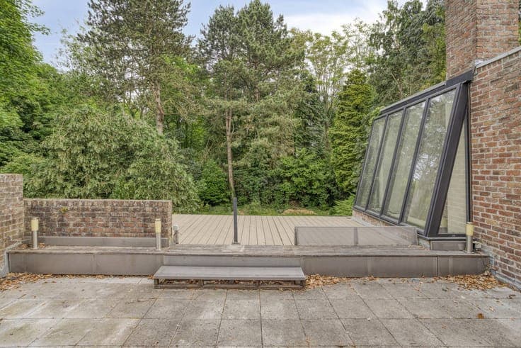 Multipurpose house with many options in Sint-Kruis