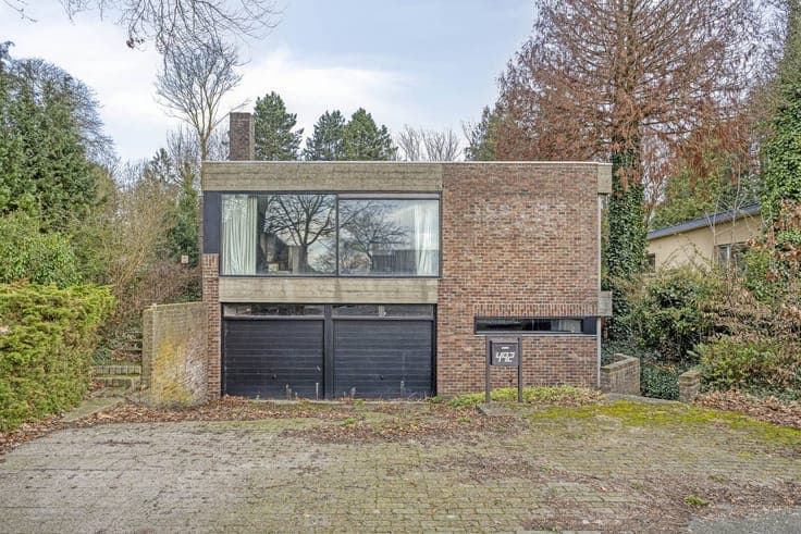 Multipurpose house with many options in Sint-Kruis
