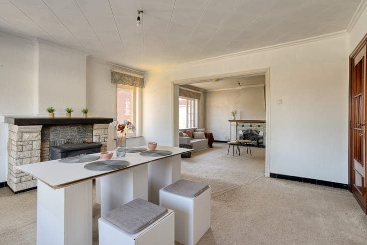 Karaktervolle woning met aanpalende loods in Hooglede