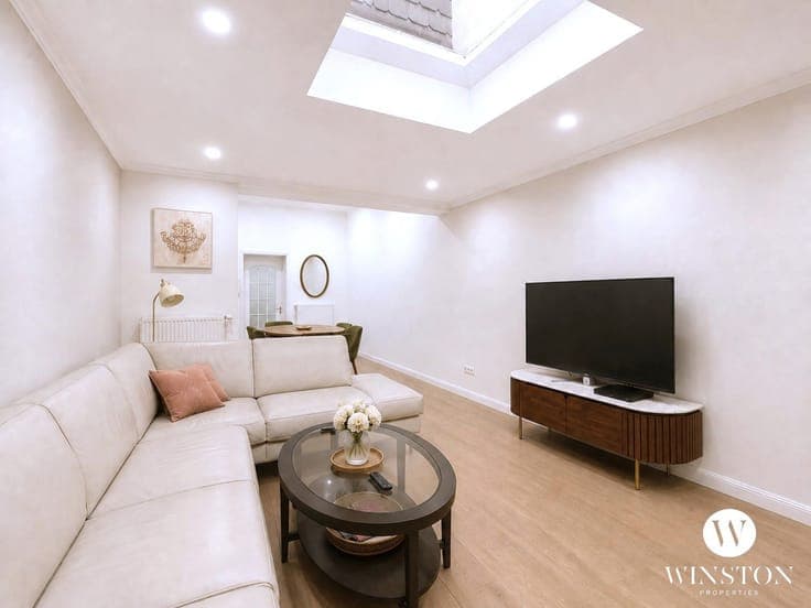 A Welcoming 4-Bedroom Family Home with Space to Grow