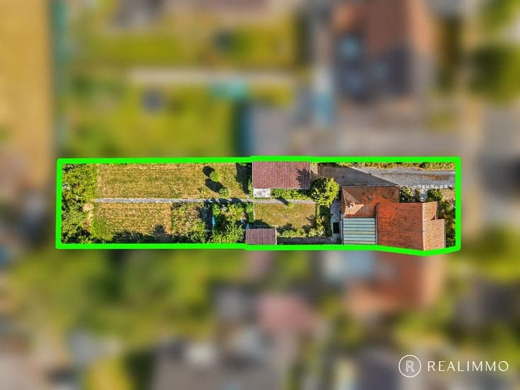 Charmante, halfopen gezinswoning op 695 m² te Moen!