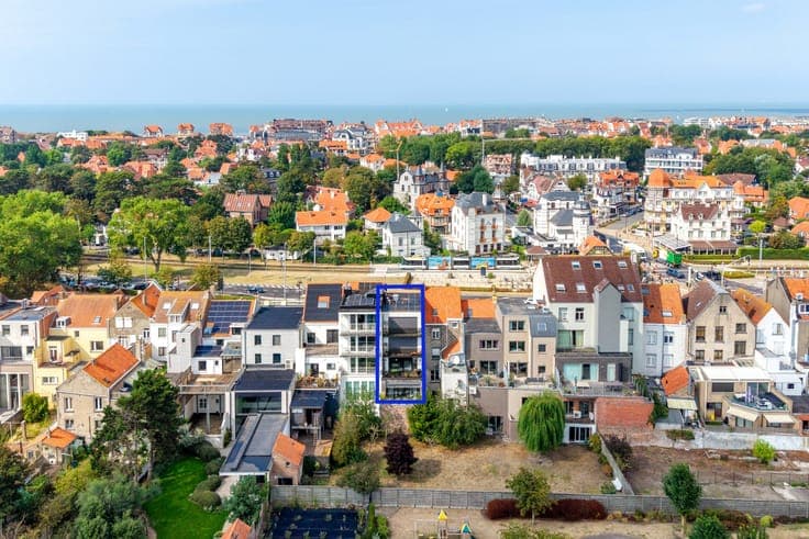 Commercial property with residence or exceptional home in p