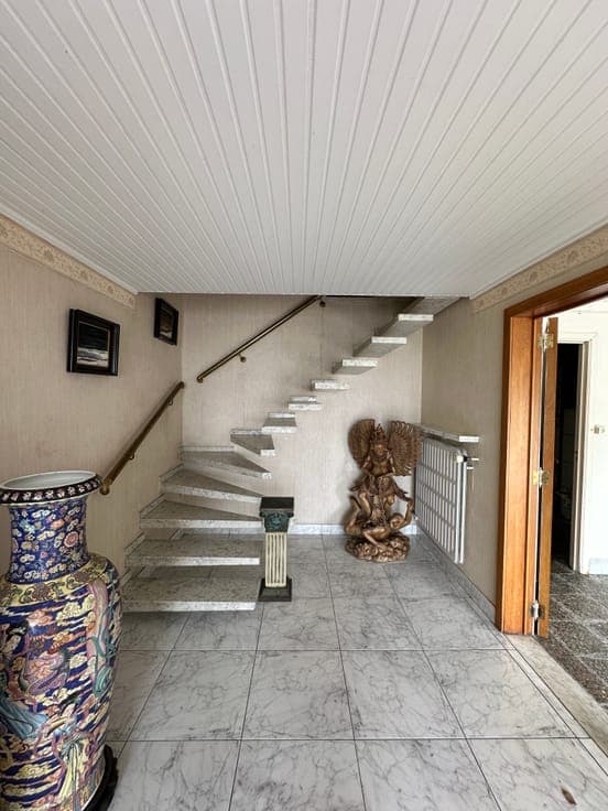 Ready-to-move-in semi-detached family home in Affligem