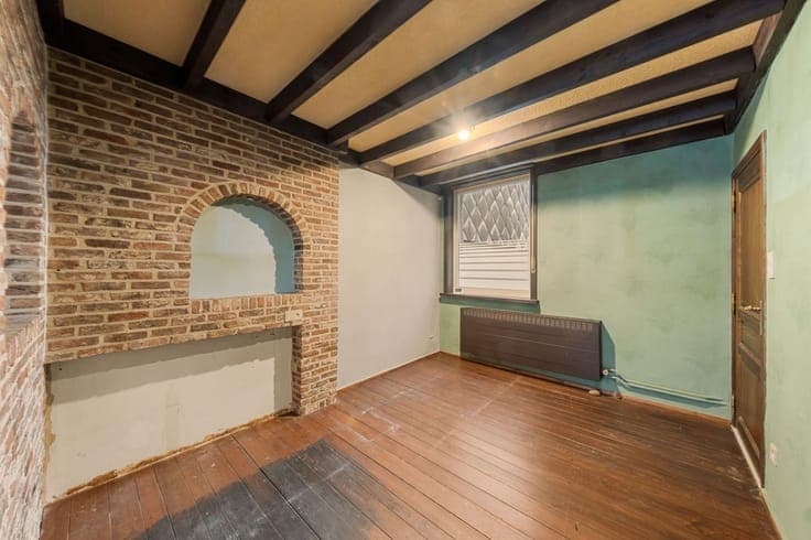 Woning met 3 slaapkamers, zuidgerichte tuin en tal van mo...