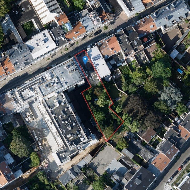 IXELLES ll Project with permit - 3 duplex (670m² autorised)