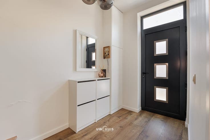 Exclusive live-work combination in a central location Hamme