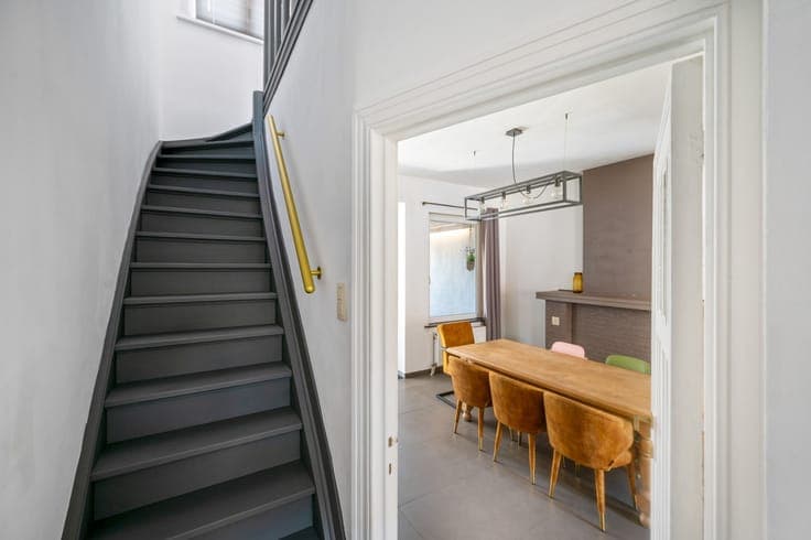 Gezellige instapklare rijwoning in Herselt te koop!