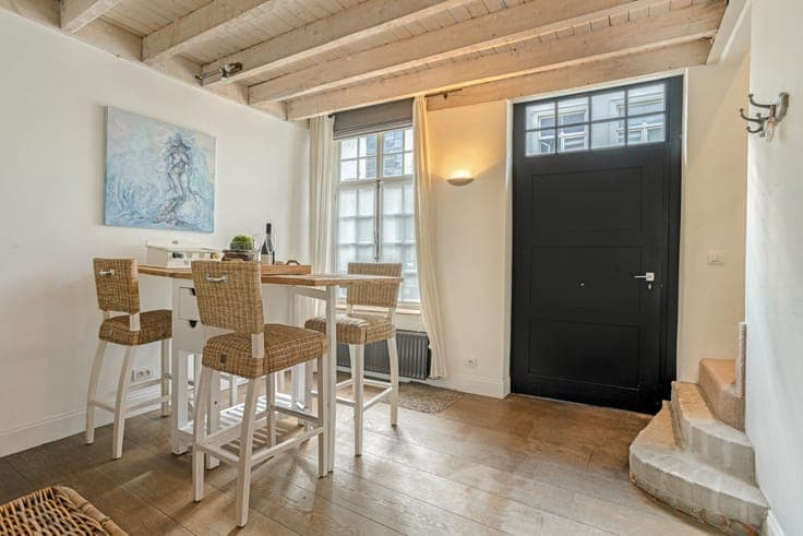 CHARMANTE STADSWONING met 3 SLAAPKAMERS te BRUGGE