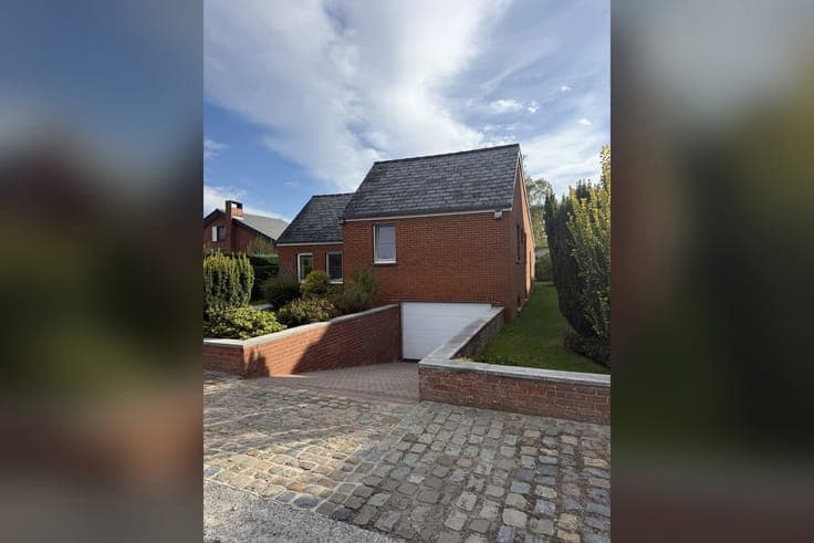 House in Mons