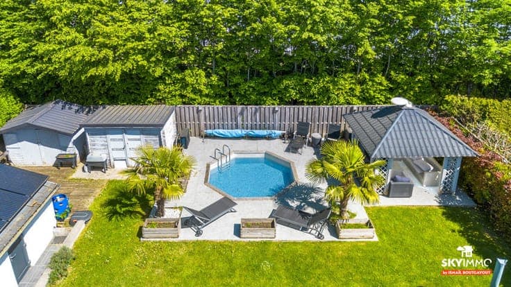 BUNGALOW D'EXCEPTION AVEC PISCINE ET 7 PARKINGS NEUPRÉ