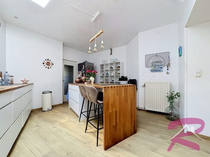 MAISON - 3CH - TERRASSE - 2SDB - CAVE
