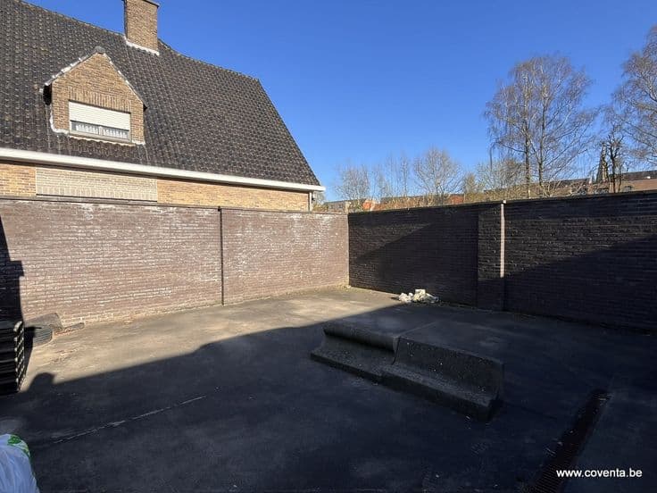 Centraal gelegen staanplaats in Rumbeke (Roeselare)