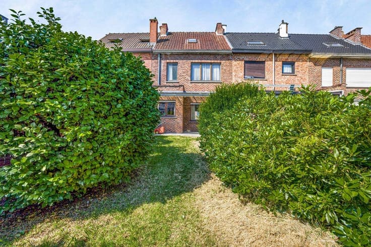 House in Sint-Pieters-Leeuw