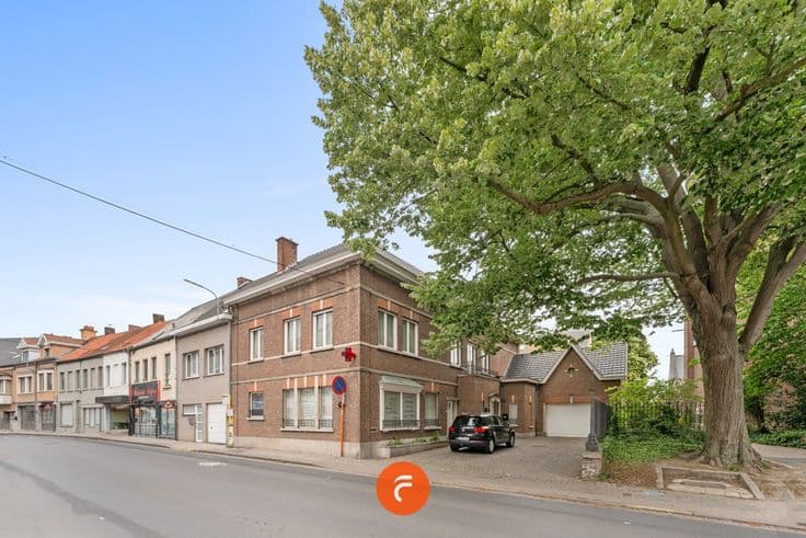 Authentieke dokterswoning in het centrum verhuurd als rad...