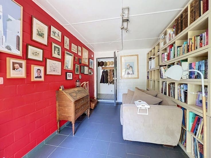 Renovated architect-designed villa with panoramic views.